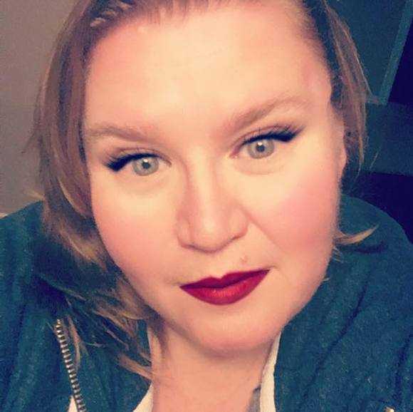 Meet your Posher, Crystal - Picture 1 of 1